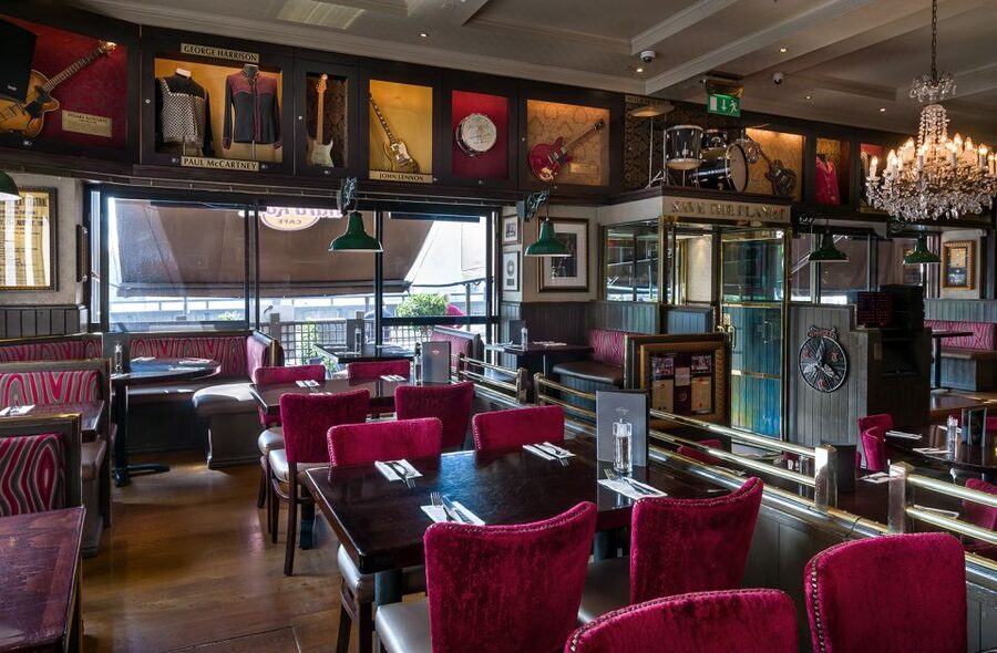 London: Hard Rock Cafe with Set Menu for Lunch or Dinner - Arriving at Hard Rock Cafe London on Old Park Lane