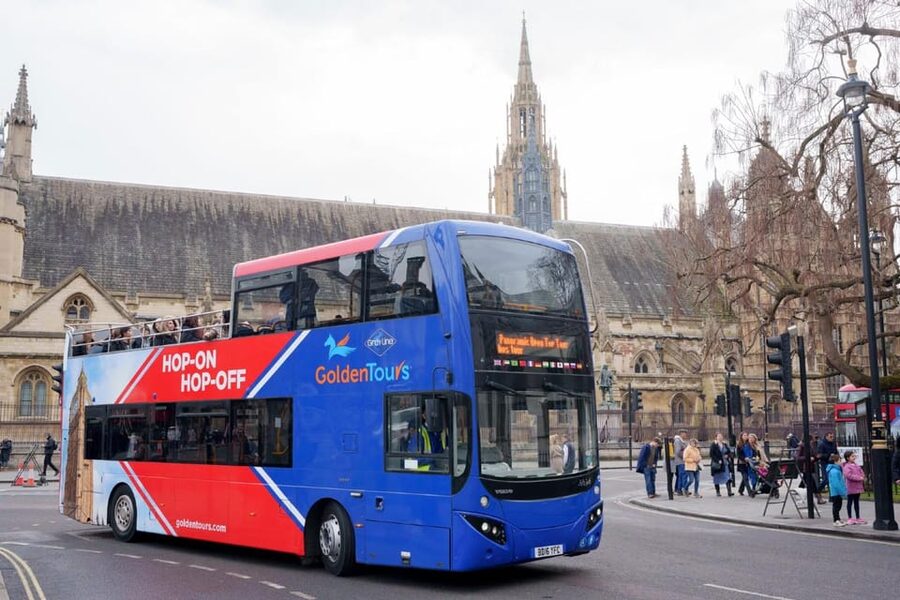 London: Hop-on Hop-off Bus Tour and Madame Tussauds Ticket - A better two-day plan with the boat