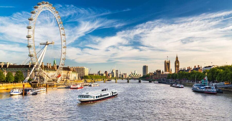 London in One Day Tour with River Cruise - Westminster, Big Ben, and the sights from the coach