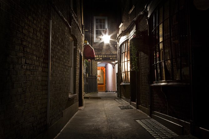 London Jack the Ripper Guided Tour with Ripper-Vision - Whitechapel then and now