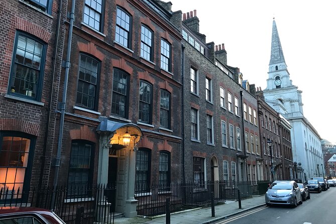 London - Jack the Ripper Small Group Tour - Brick Lane, lodging houses, and the geographical theory