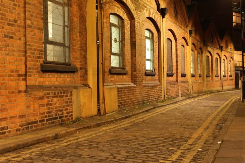 London: Jack the Ripper Small Group Walking Tour - Should you book the Jack the Ripper walk?