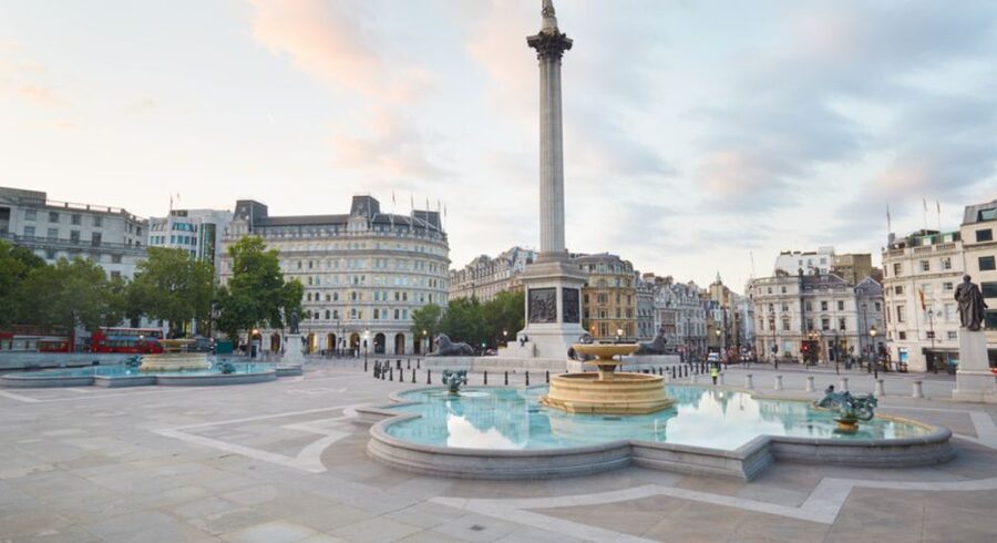 London: London Sightseeing Walking Tour with 30+ Sights - Big Ben, Parliament, and Westminster Abbey