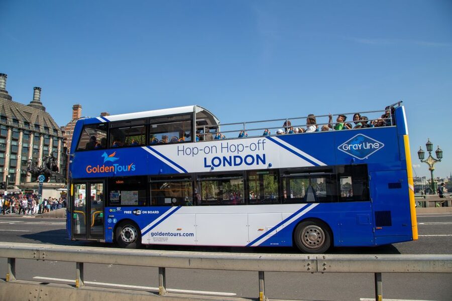 London: Panoramic Open-Top Bus Tour - Trafalgar Square and Piccadilly Circus
