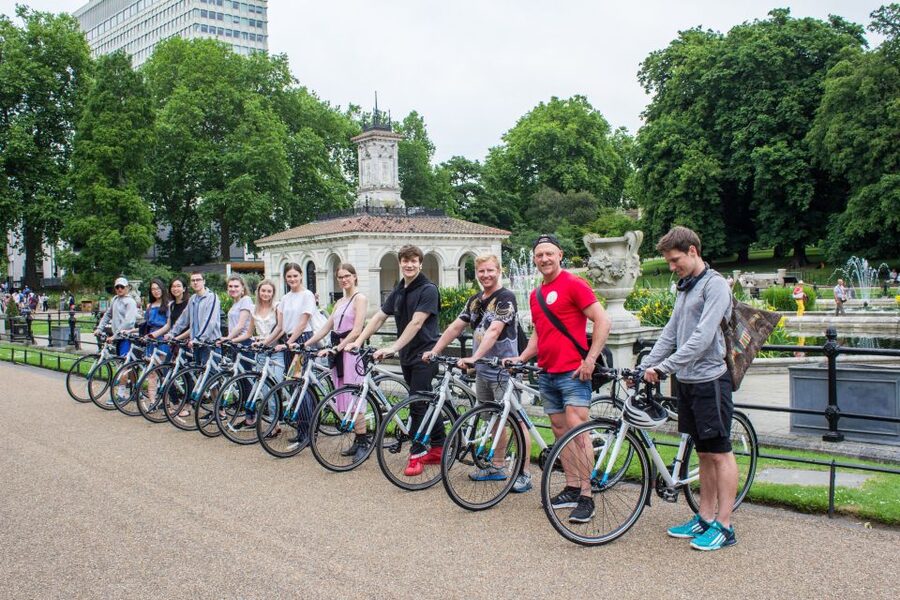 London: Parks and Palaces Guided Morning Bike Tour - Key points at a glance