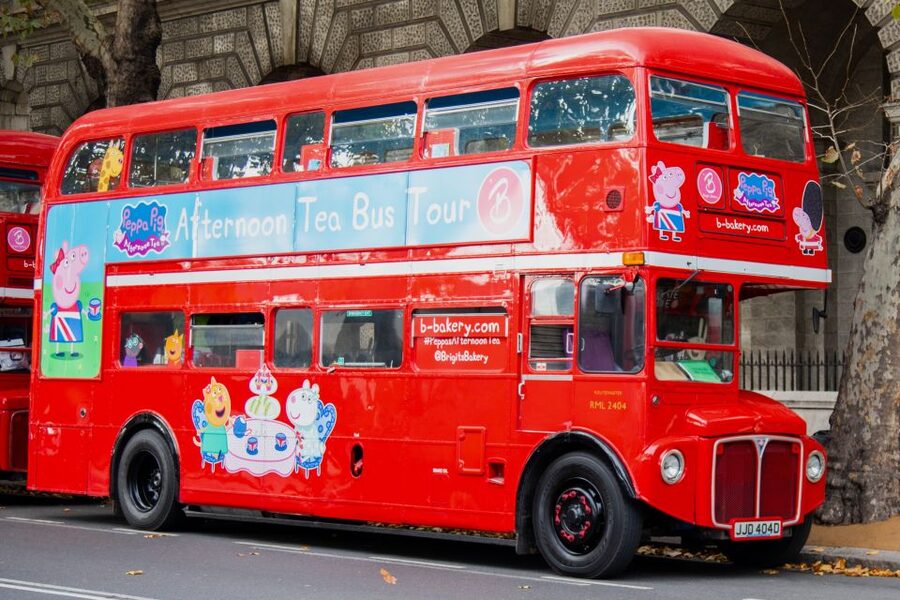 London: Peppa Pig Bus Tour with Entertainment - A Peppa Pig tablet turns the ride into playtime