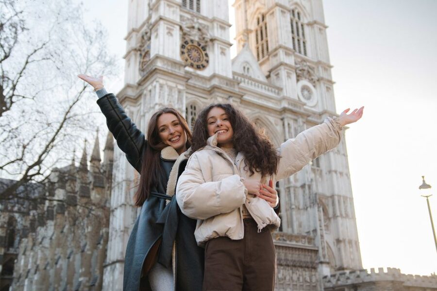 London: Private Landmark Tour with Professional Photographer - Is $156 good value?