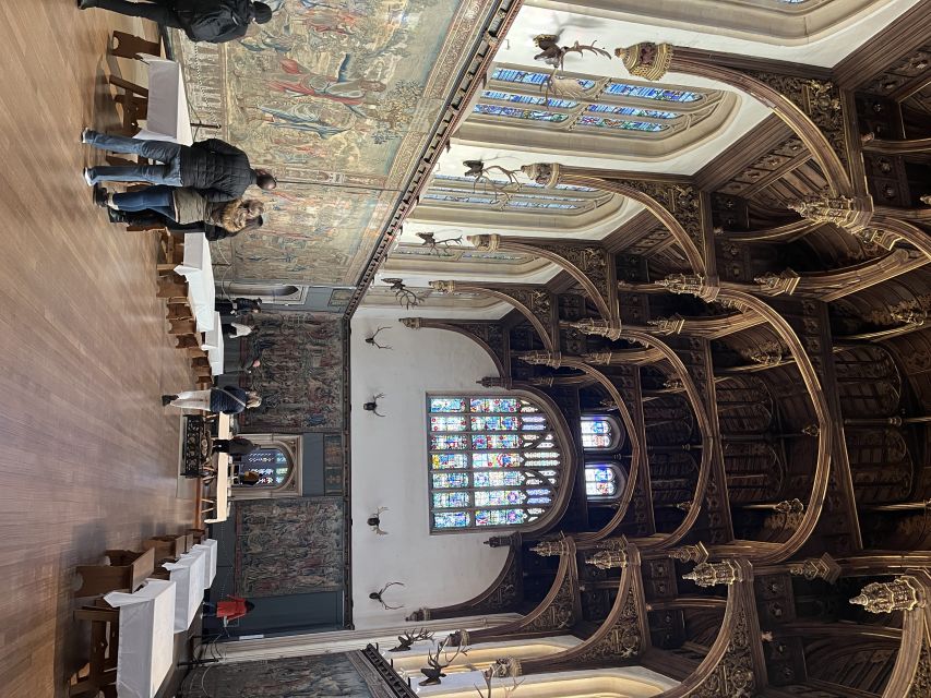 London: Royal Hampton Court Guided Tour with Afternoon Tea - Guide quality is the heart of the experience