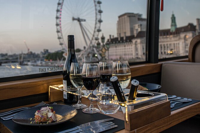 London Scenic Lunch Tour: A Gastronomic Adventure - Lunch with London moving past the windows