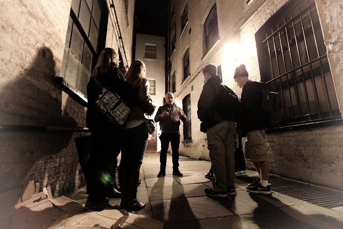 London Serial Killers - The Blood and Tears Walk - A horror-film break on Printer Street