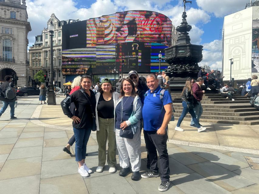 London: Sightseeing Black Cab Tour with Hotel Pickup - Trafalgar Square, Piccadilly, and the West End