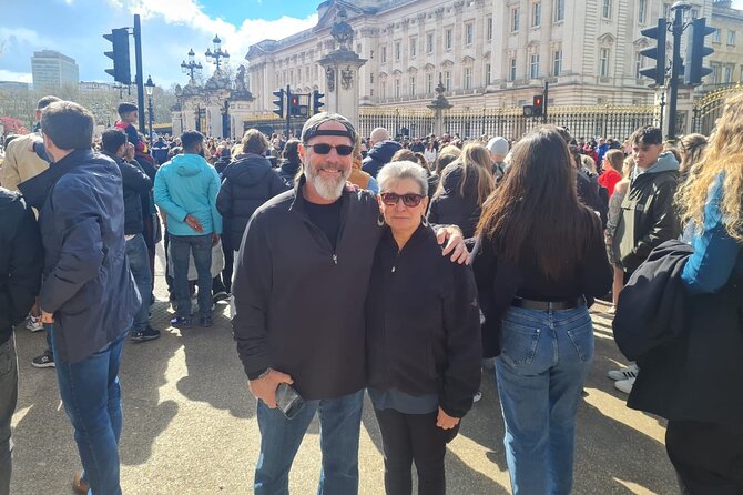 London Sightseeing Private Black Cab Tour with Hotel Pick Up - Westminster brings together the city’s biggest symbols