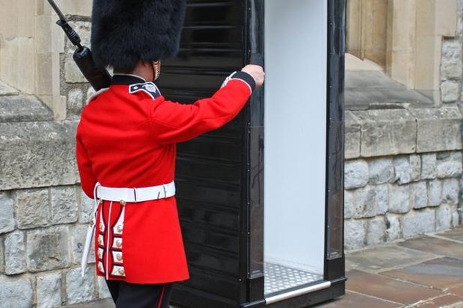 London Sightseeing Tour: Guard Change with Tower of London Option - Westminster Abbey, Big Ben, and the political heart of London
