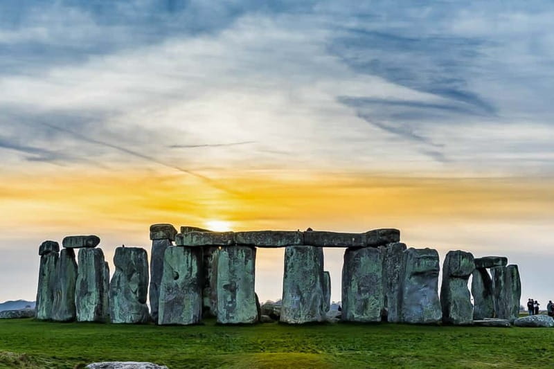 London: Small Group Stonehenge and Bath Tour & Secret Site - The secret stop on the way back