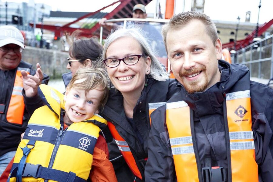 London: Speedboat Tour Through Heart of the City - The return journey and the sightseeing balance