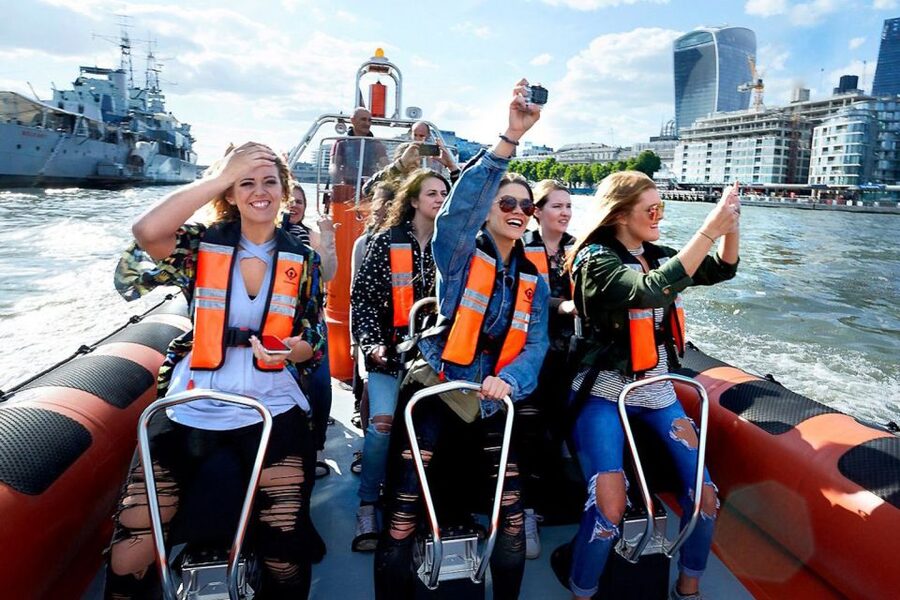 London: Speedboat Tour Through Heart of the City - The first stretch, Tate Modern to Tower Bridge