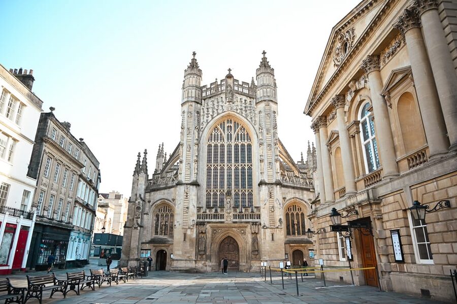 London: Stonehenge & Bath Day Trip with Optional Roman Baths - Who will enjoy this day trip most?