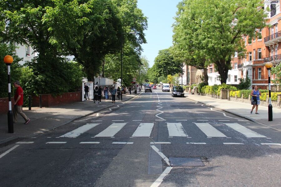 London: The Beatles Walking Tour of Marylebone and Abbey Rd - How much walking and what the timing means