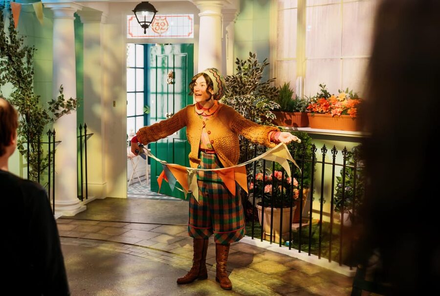 London: The Paddington Bear Experience - Stepping into the Browns’ house