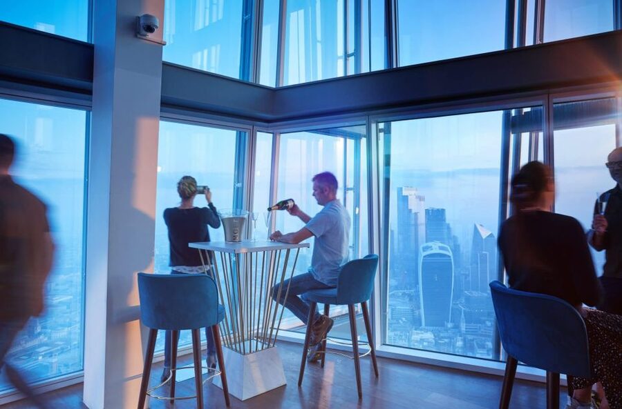 London: The View from The Shard - Drinks, photographs, and the pace of the visit