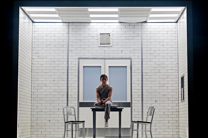 London Theatre: Stranger Things: The First Shadow - Practical details for families and access needs