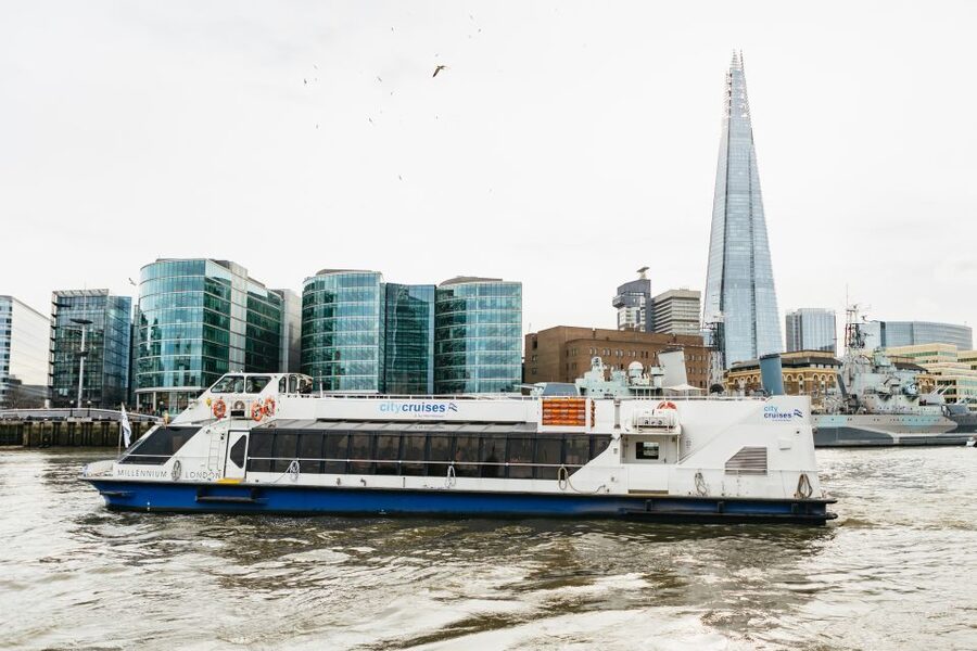 London: Tootbus Must-See Hop-On Hop-Off Bus Tour with Cruise - The Thames cruise from Westminster to Tower Pier
