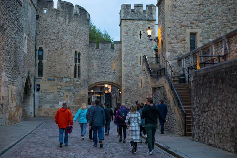 London: Tower of London After Hours Tour and Key Ceremony - Lions, elephants, and the Tower menagerie