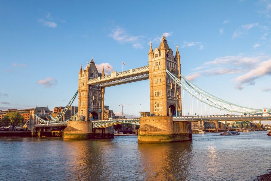 London: Vintage Bus Tour and London Eye Ticket - Why this four-hour combination works