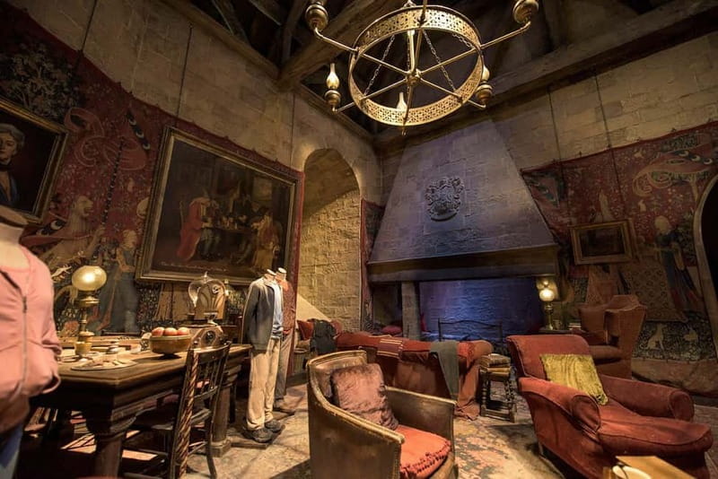 London: Warner Bros. Studio Tour with Transfers - Returning to London