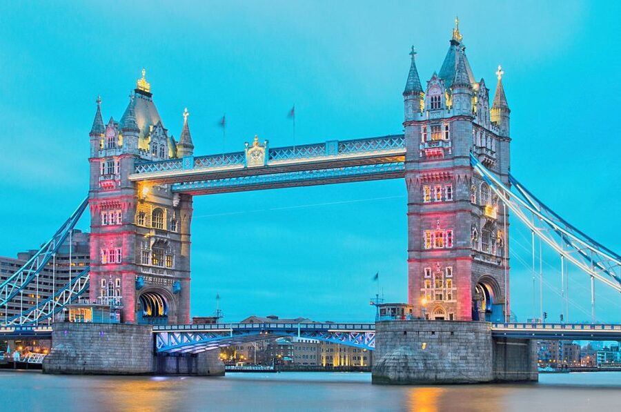 London: Westminster to Tower Bridge River Thames Cruise - The open deck, indoor seating, and onboard bar