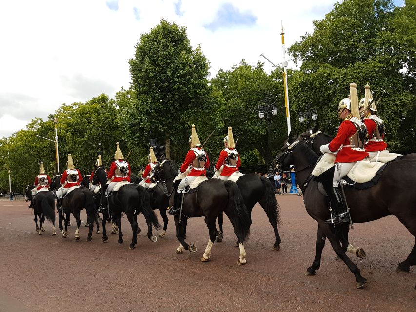 London: Westminster Tour and Churchill War Rooms Visit - Downing Street and the political heart of London