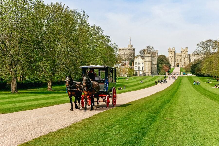 London: Windsor, Stonehenge, Bath, and Roman Baths Day Trip - Key points at a glance