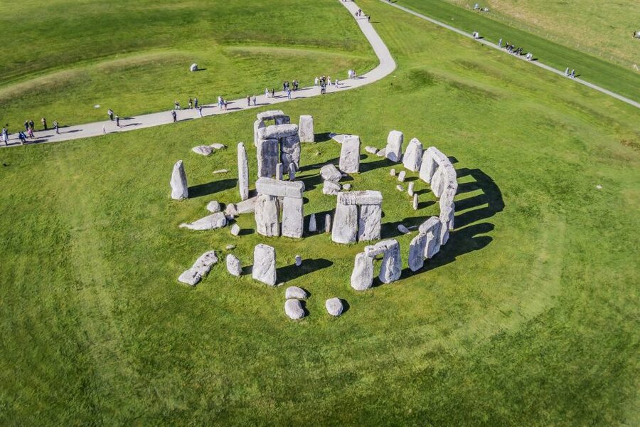 London: Windsor, Stonehenge, Bath, and Roman Baths Day Trip - What this day trip is really trying to do