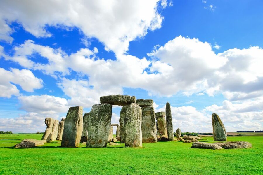 London: Windsor, Stonehenge, Bath, and Roman Baths Day Trip - The Roman Baths and the taste of spa water