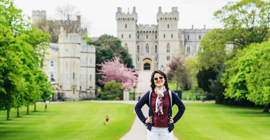 London: Windsor, Stonehenge, Bath, and Roman Baths Day Trip - Why the guide and driver matter so much