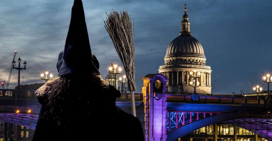 London: Witches and History Bankside Walking Tour - Borough Market and Winchester Walk