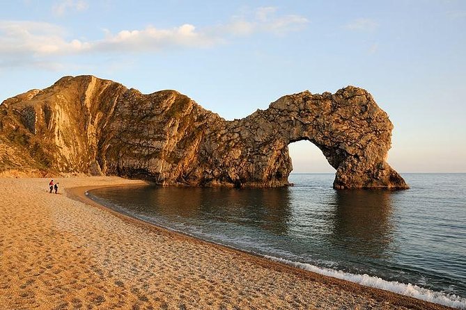 Lulworth Cove & Durdle Door Mini-Coach Tour from Bournemouth - Key points at a glance