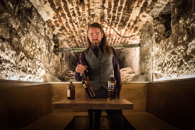 Luxury Whisky Tasting in Edinburgh's Underground Vaults | 90min - What the guide adds to each pour