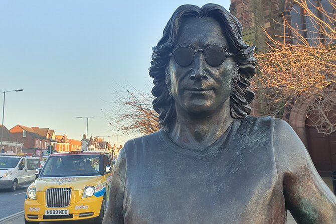 Mad Day Out Beatles Taxi Tours in Liverpool, England - Mendips and George Harrison’s childhood home