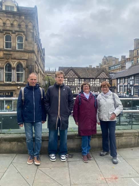 Manchester: Morning or Afternoon City Walking Tour - Street art, the Northern Quarter, and local character