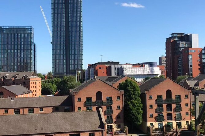 Manchester Private Tour with a Local - Highlights & Hidden Gems - The guides make the biggest difference