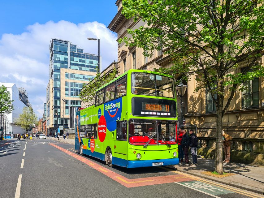 Manchester: Sightseeing Bus Tour - Open-top comfort and practical riding advice