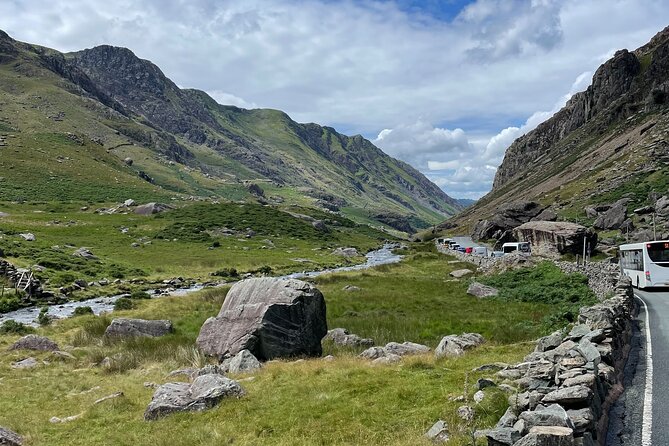 North Wales and Caernarfon Castle day-tour from Liverpool - Eryri National Park: the scenery between the stops