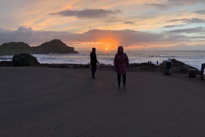 Northern Highlights Full-Day Guided Tour in Northern Ireland - Belfast highlights before the coast