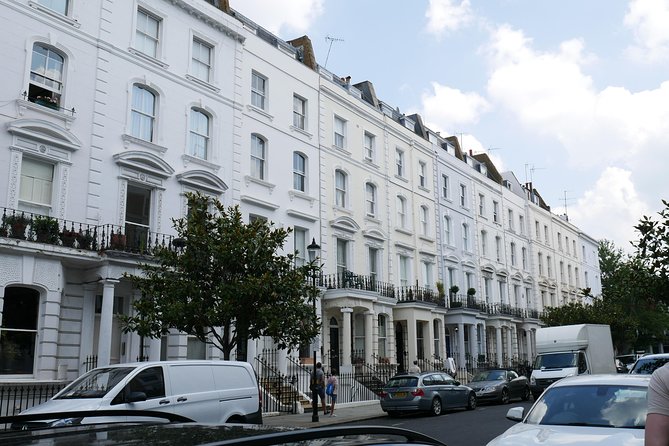 Notting Hill Walking Tour for Small Groups - Portobello Road Market: the liveliest part of the route