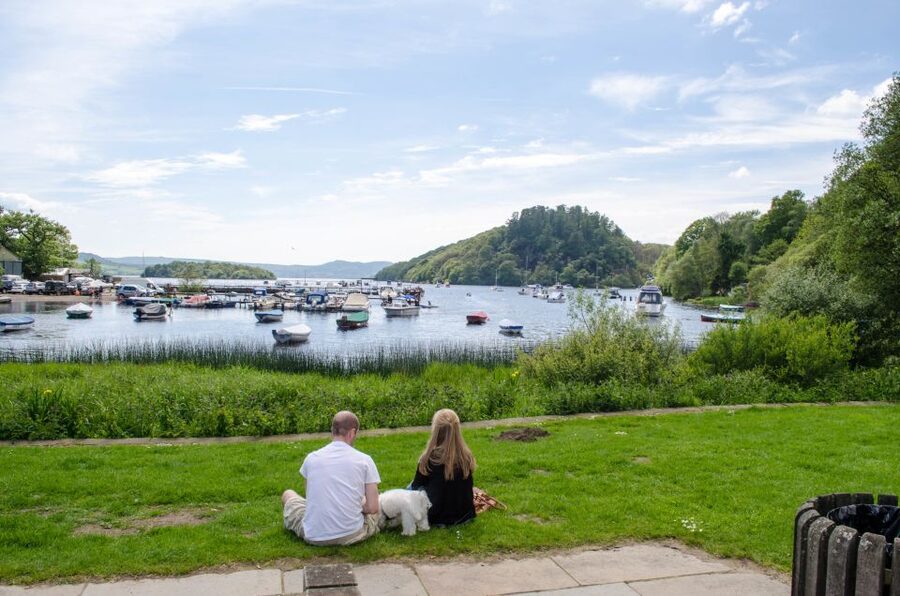 Oban, Lochs & Inveraray Full-Day Tour from Edinburgh - Setting out from Edinburgh and crossing Glasgow