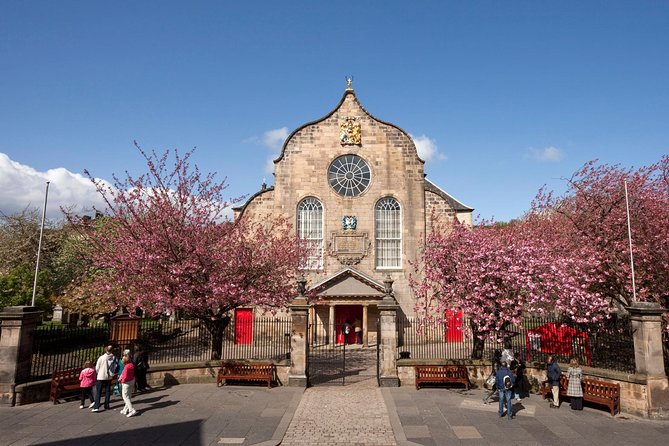 Old Town Historical and Underground Tour - Starting near Tron Kirk on the Royal Mile