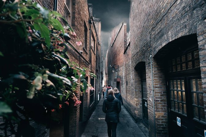 Original Harry Potter Locations Tour - Guided Tour of London - The Underground ride and optional Thames cruise