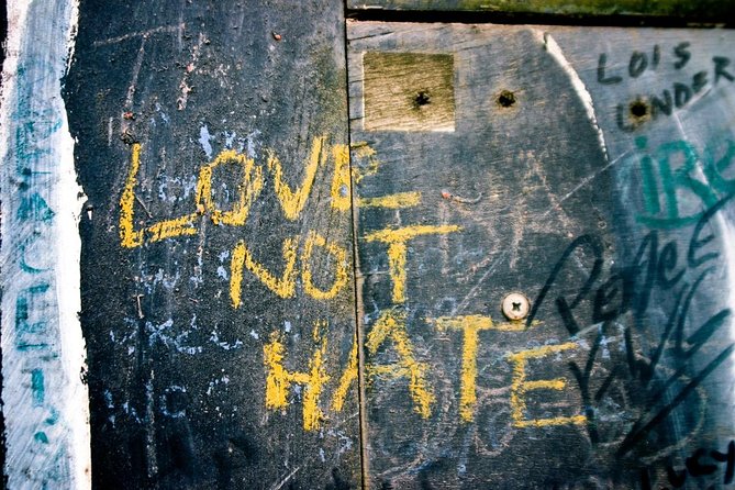 Original Private Belfast Troubles and Peace Cab/Taxi Tour 2 Hours - Key points to know before booking