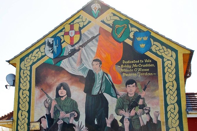 Original Private Belfast Troubles and Peace Cab/Taxi Tour 2 Hours - Bombay Street and the beginning of the Provisional IRA